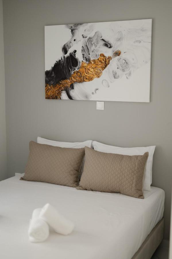 M10 Central Apartments Alexandroupolis Esterno foto