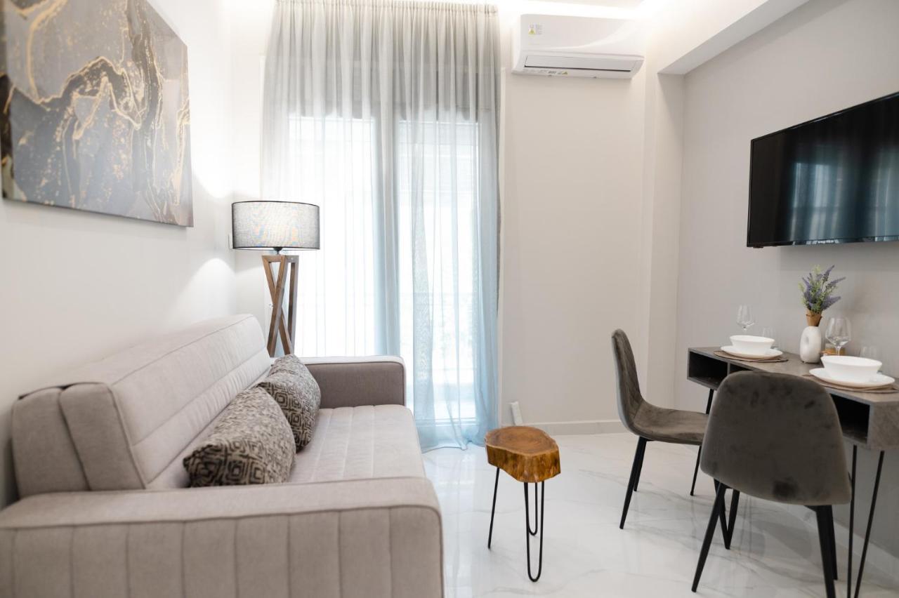 M10 Central Apartments Alexandroupolis Esterno foto