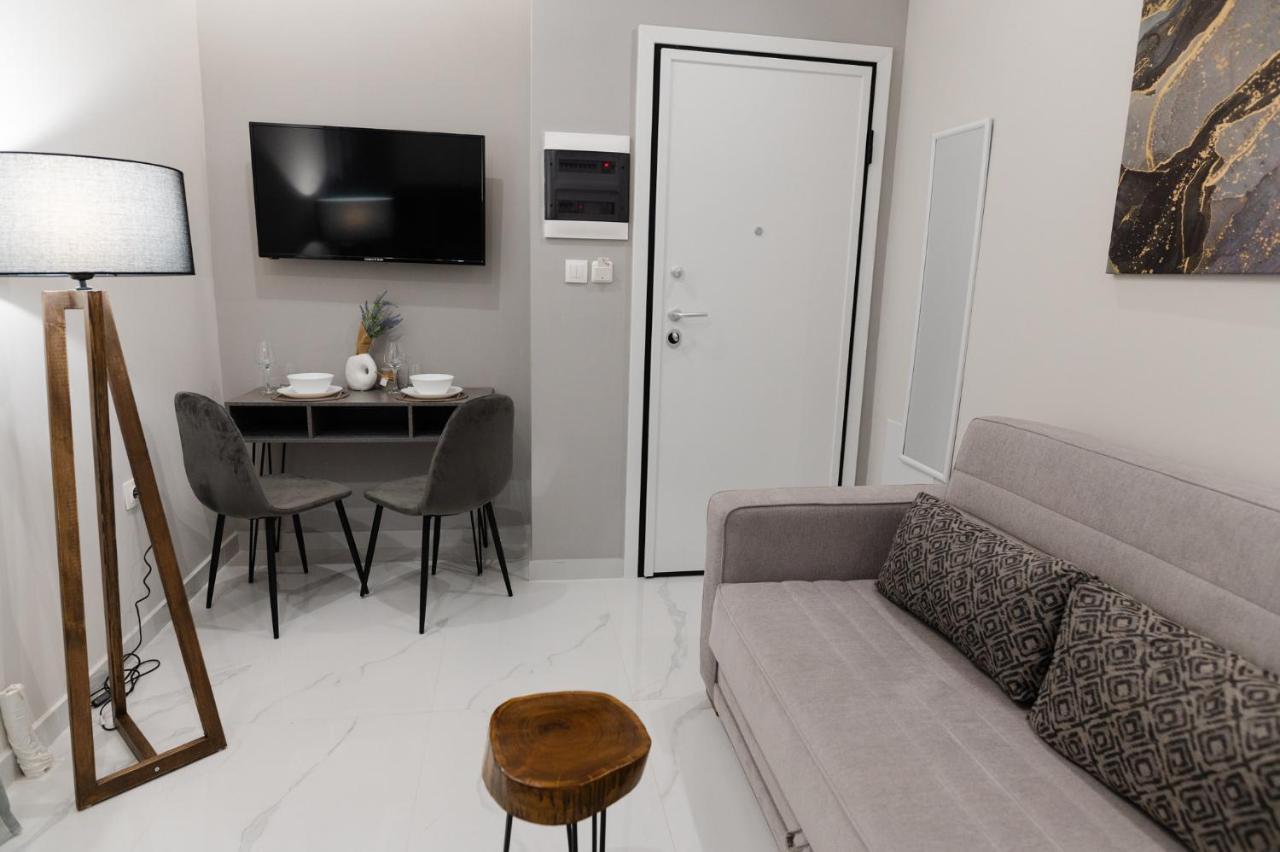 M10 Central Apartments Alexandroupolis Esterno foto