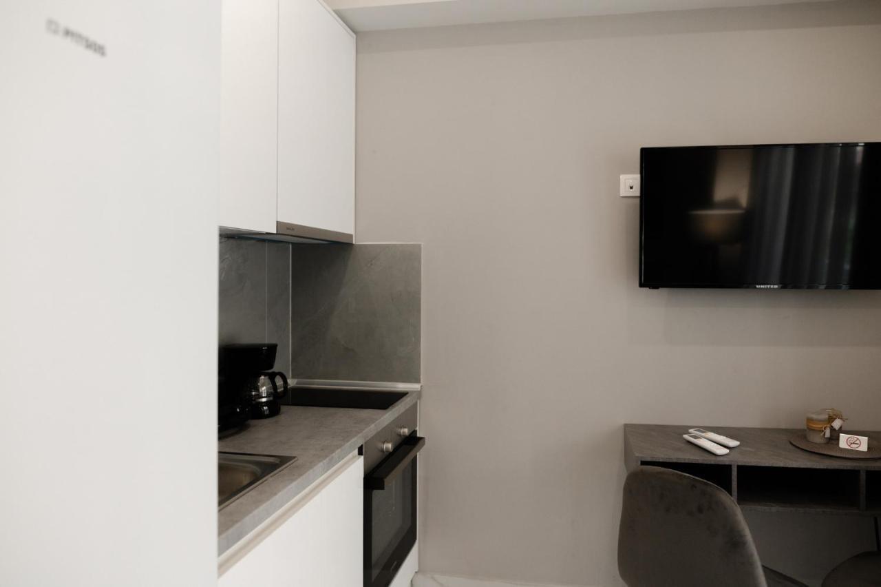 M10 Central Apartments Alexandroupolis Esterno foto