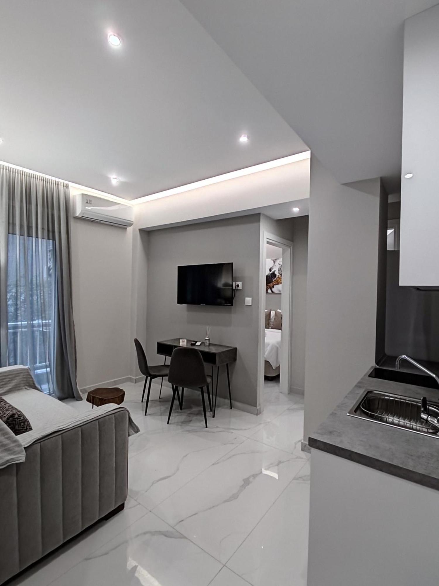 M10 Central Apartments Alexandroupolis Esterno foto